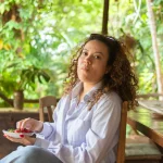 Mengapa Generasi Milenial dan Gen Z Lebih Cenderung Menjadi *Digital Nomad*? Data dan Alasan di Balik Tren Ini