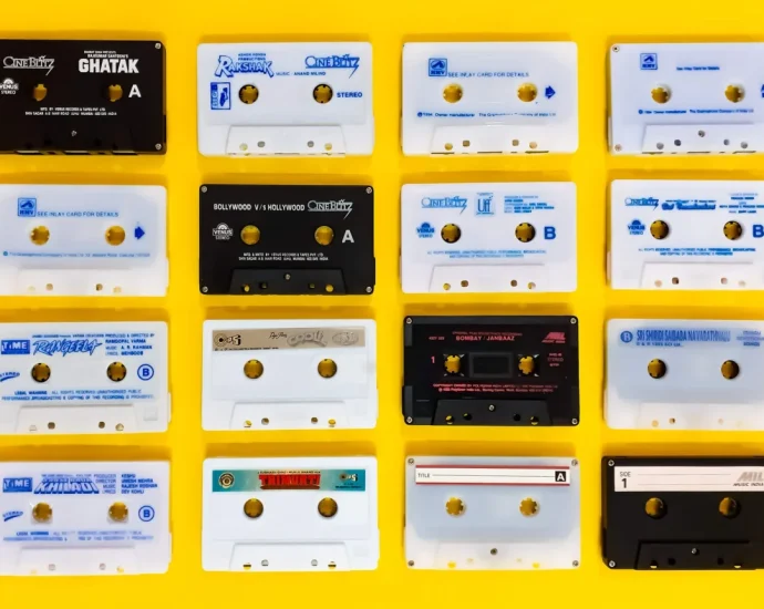 Dari Kaset ke Spotify: Bagaimana Teknologi Mengubah Musik