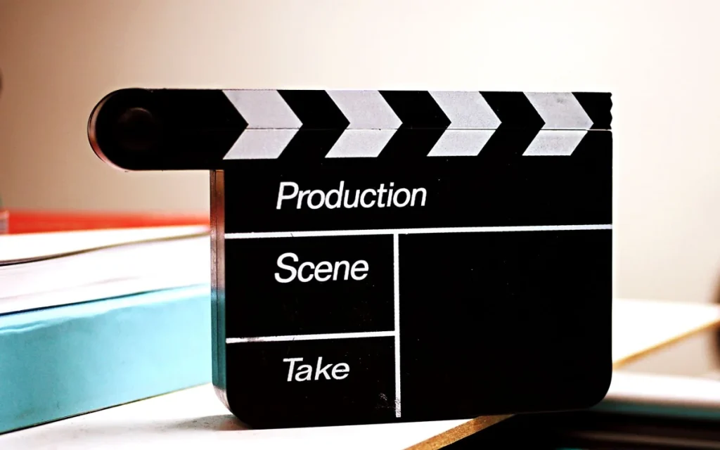 Film: Dari Bioskop ke Layar Kecil, dan Kembali ke Bioskop